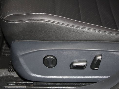 Used 2021 Volkswagen Jetta SEL image 14