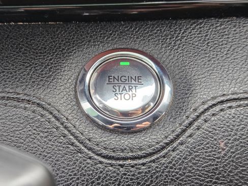 Used 2019 Lincoln Navigator Reserve AWD/4WD image 21