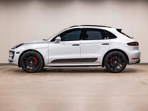 Used 2017 Porsche Macan GTS image 16