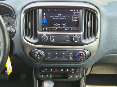 Used 2022 Chevrolet Colorado Z71 AWD/4WD image 20