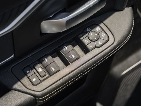 New 2026 RAM 3500 Big Horn AWD/4WD image 47