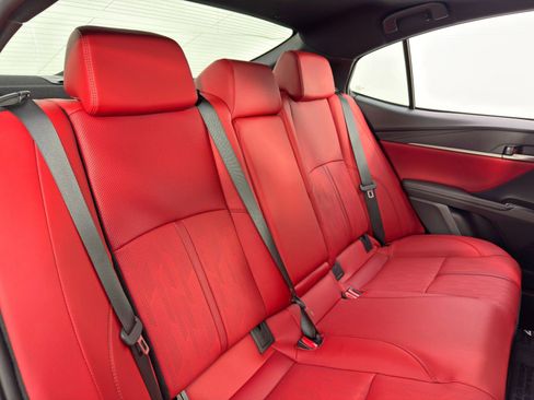 Used 2025 Toyota Camry XSE image 38