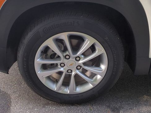 New 2026 Chevrolet TrailBlazer LS w/ LS Convenience Package FWD image 11