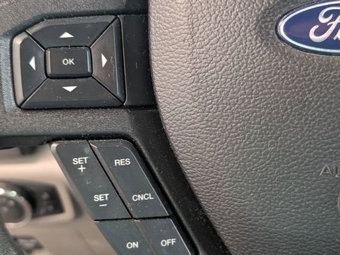 Used 2020 Ford F150 XLT image 24