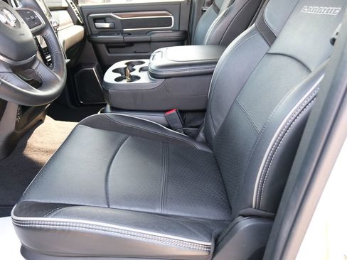 Used 2024 RAM 2500 Laramie AWD/4WD image 5