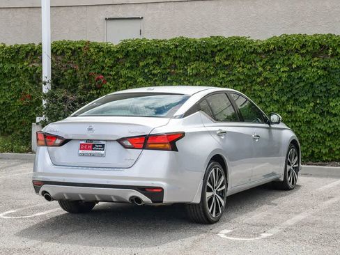 Used 2021 Nissan Altima 2.5 Platinum AWD/4WD image 7