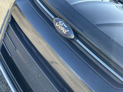 Used 2015 Ford Escape SE w/ Equipment Group 201A image 30