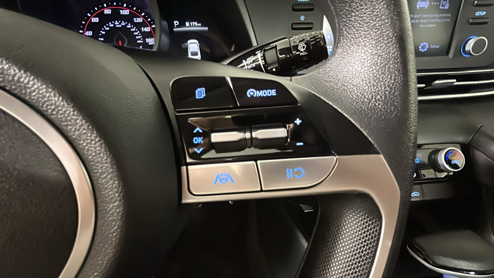Used 2022 Hyundai Elantra SEL FWD image 20