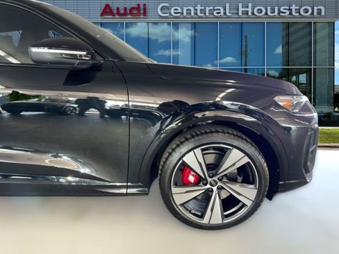 New 2025 Audi SQ5 Premium Plus image 12