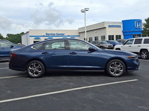 Used 2024 Honda Accord EX image 7