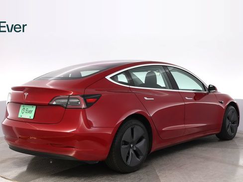 Used 2018 Tesla Model 3 Long Range RWD image 3