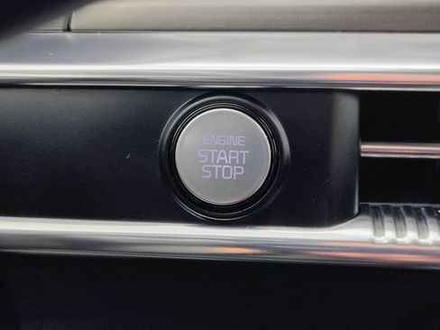 Used 2023 Kia K5 GT image 43