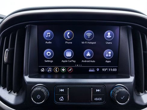 Used 2020 Chevrolet Colorado Z71 AWD/4WD image 8
