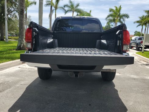 Certified 2023 Toyota Tacoma SR5 RWD image 9