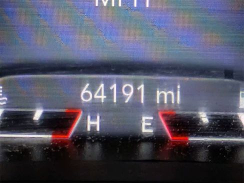 Used 2019 Jeep Cherokee Limited image 40