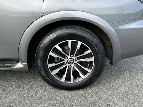 Used 2017 Nissan Armada Platinum w/ Captain Seat Package image 21