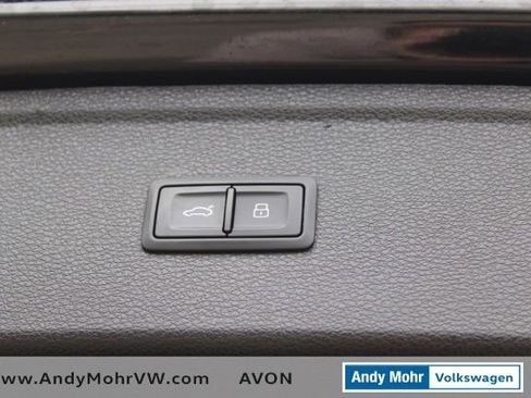 Used 2018 Audi SQ5 Prestige image 13