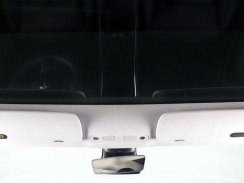 Used 2020 Tesla Model 3 Standard Range Plus image 58