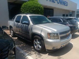 Used 2011 Chevrolet Avalanche LT w/ Texas Edition RWD video 1