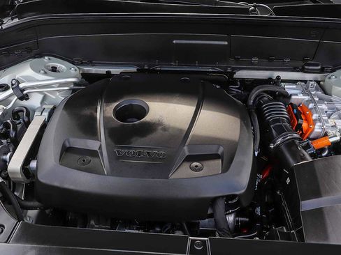 Used 2020 Volvo XC90 T8 Inscription w/ Protection Package Premier image 30