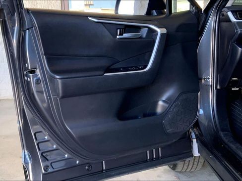 Used 2024 Toyota RAV4 XLE image 20