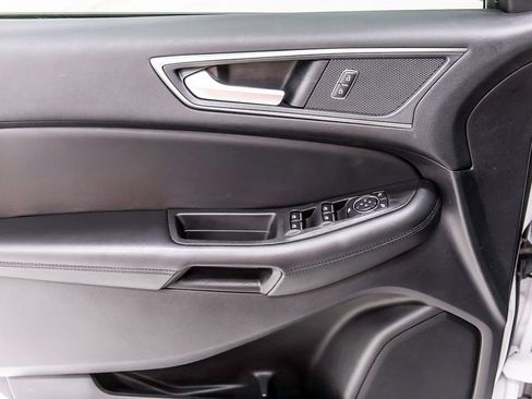 Used 2021 Ford Edge SE FWD image 23