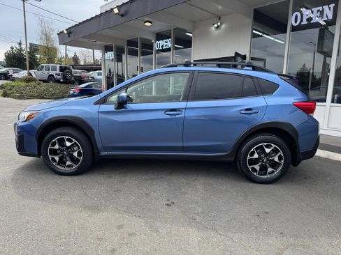 Used 2020 Subaru Crosstrek 2.0i Premium w/ Moonroof Package 1 image 2