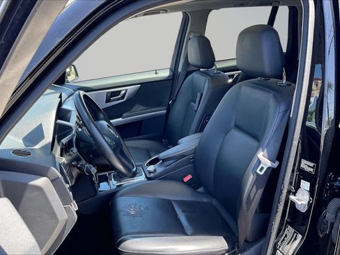 Used 2010 Mercedes-Benz GLK 350 4MATIC image 25