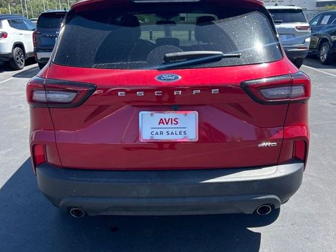 Used 2025 Ford Escape ST-Line image 11