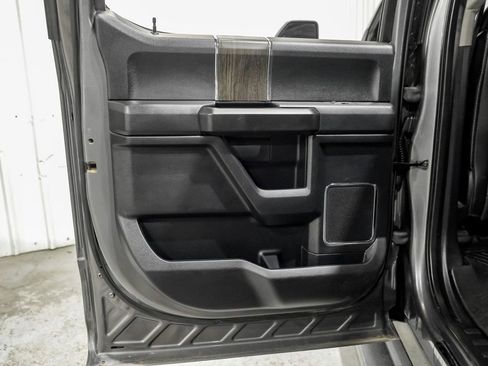 Used 2021 Ford F250 Lariat image 45