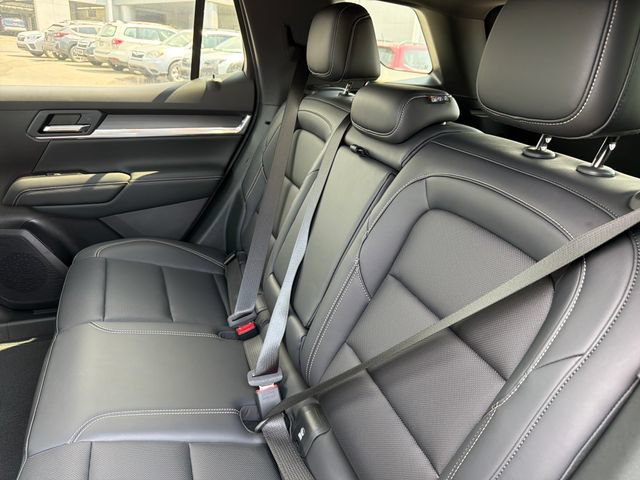 New 2027 GMC Terrain Elevation w/ Elevation Premium Package FWD image 20