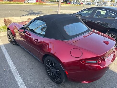 Used 2024 MAZDA MX-5 Miata Grand Touring RWD image 5