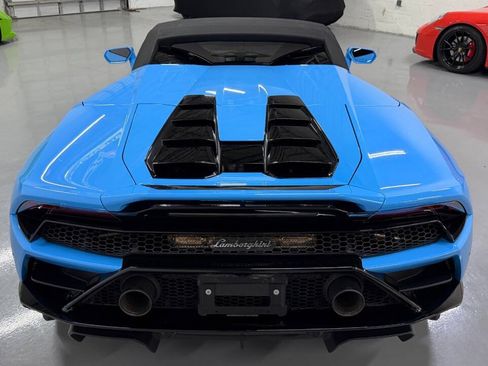 Used 2020 Lamborghini Huracan EVO RWD image 20