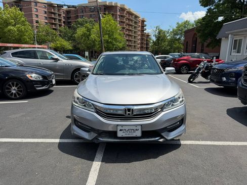 Used 2016 Honda Accord EX-L image 3