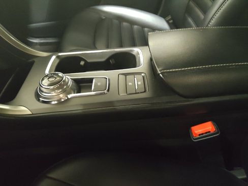 Used 2020 Ford Fusion SEL image 26