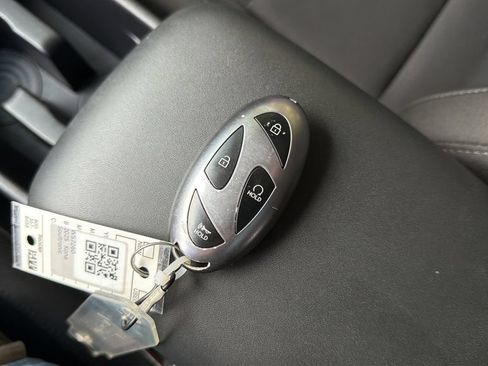 Used 2025 Hyundai Kona SEL FWD image 37