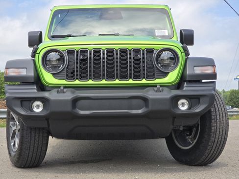 New 2026 Jeep Wrangler Unlimited Sport AWD/4WD image 7