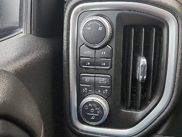 Used 2019 GMC Sierra 1500 AT4 w/ AT4 Premium Package AWD/4WD image 22