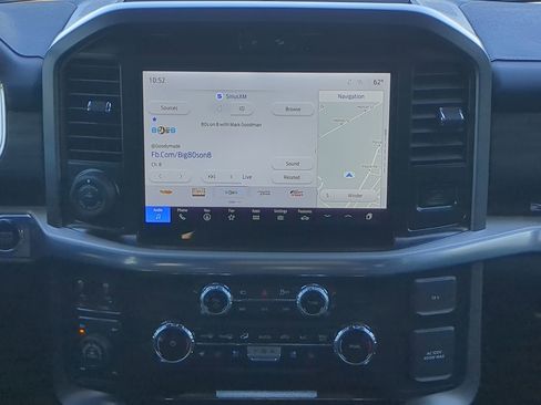 Certified 2025 Ford F150 Lariat w/ Equipment Group 501A Mid image 16