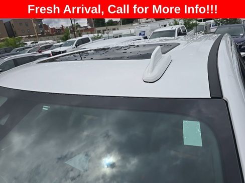 Used 2025 GMC Sierra 1500 AT4 w/ Technology Package AWD/4WD image 27