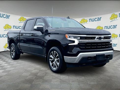Used 2023 Chevrolet Silverado 1500 LT image 1
