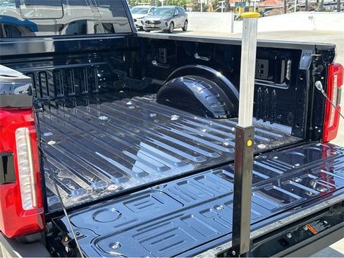 New 2025 Ford F250 King Ranch w/ FX4 Off-Road Package image 21