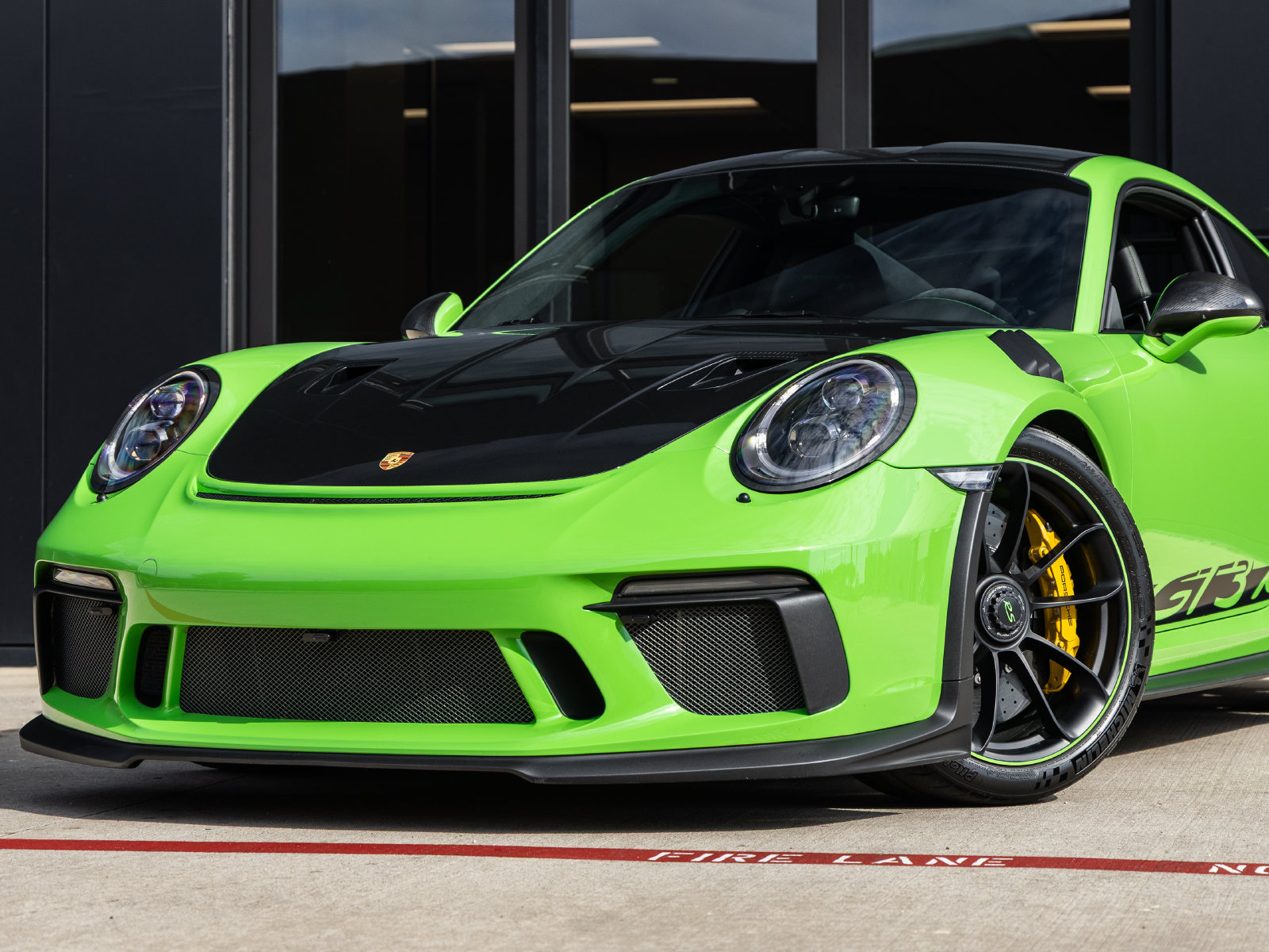 Used 2019 Porsche 911 GT3 RS RWD image 7