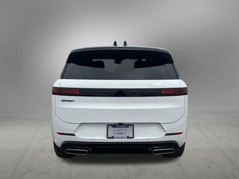 New 2026 Land Rover Range Rover Sport Dynamic SE AWD/4WD image 5