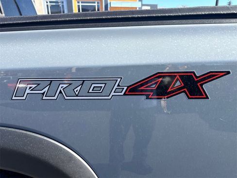 Used 2022 Nissan Frontier PRO-4X w/ Off-Road Protection Package image 17