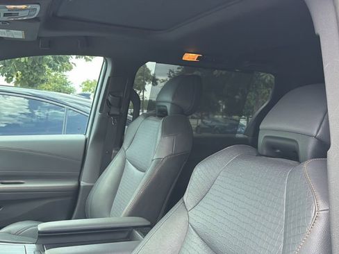 Used 2023 Toyota Sienna XLE Woodland Edition AWD/4WD image 9