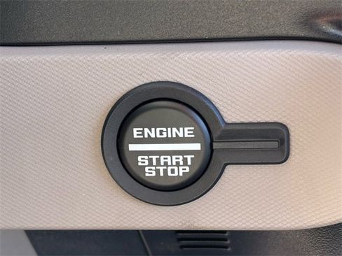 Used 2023 Ford Bronco Wildtrak image 29