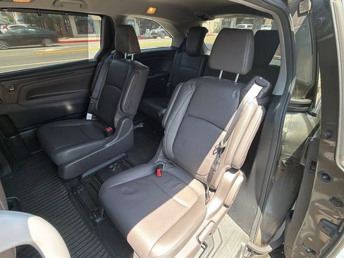 Used 2020 Honda Odyssey EX-L image 6