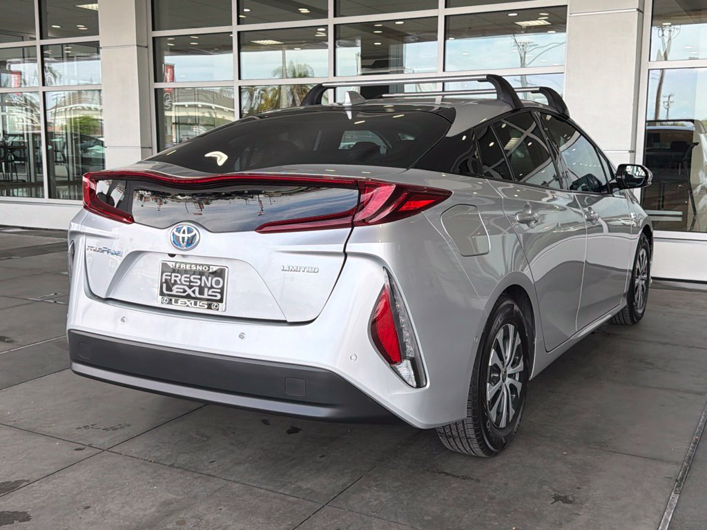Certified 2020 Toyota Prius Prime Limited FWD image 14