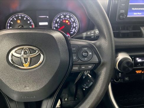 Used 2019 Toyota RAV4 LE w/ All Weather Liner Package AWD/4WD image 23